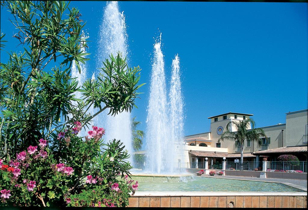 Igv Club Baia Samuele Hotel Sampieri Buitenkant foto
