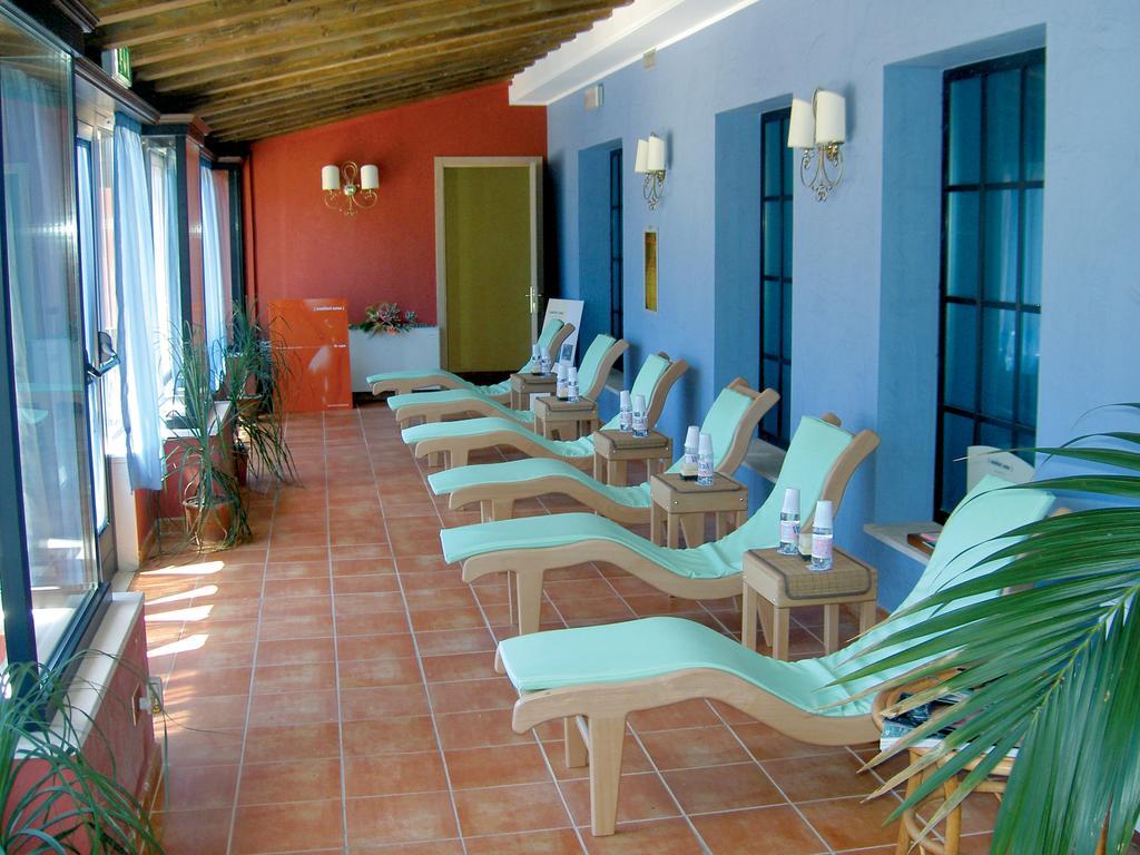 Igv Club Baia Samuele Hotel Sampieri Buitenkant foto